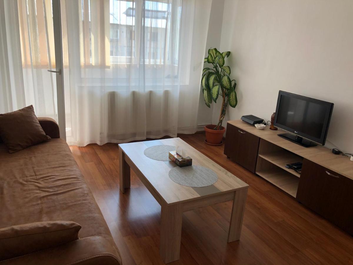 Apartament Târgoviște în regim hotelier cu 2 camere - Bed and Breakfast