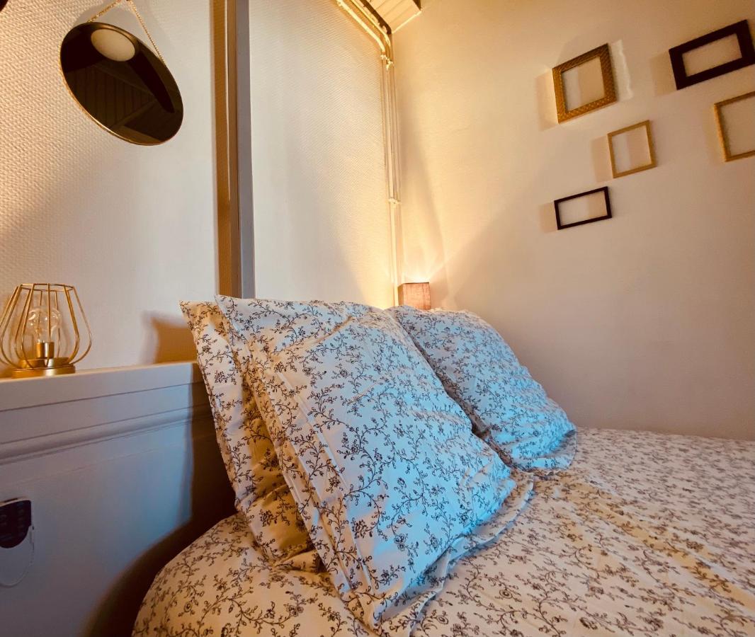 Under Roof - B&B Clermont-Ferrand