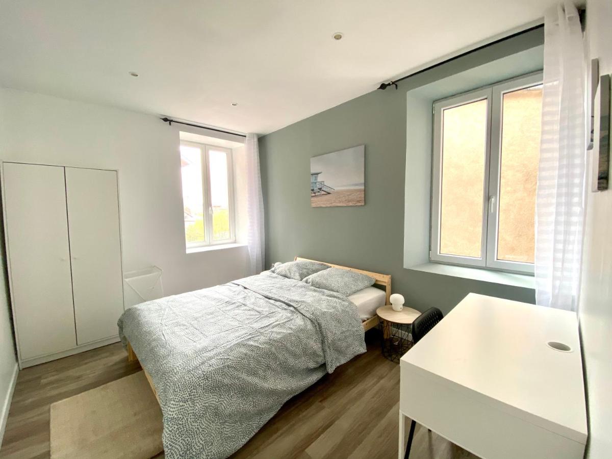 Très beau T2 42m2 lumineux, moderne et rénové avec Fibre - Chambres d'hôtes Belfort