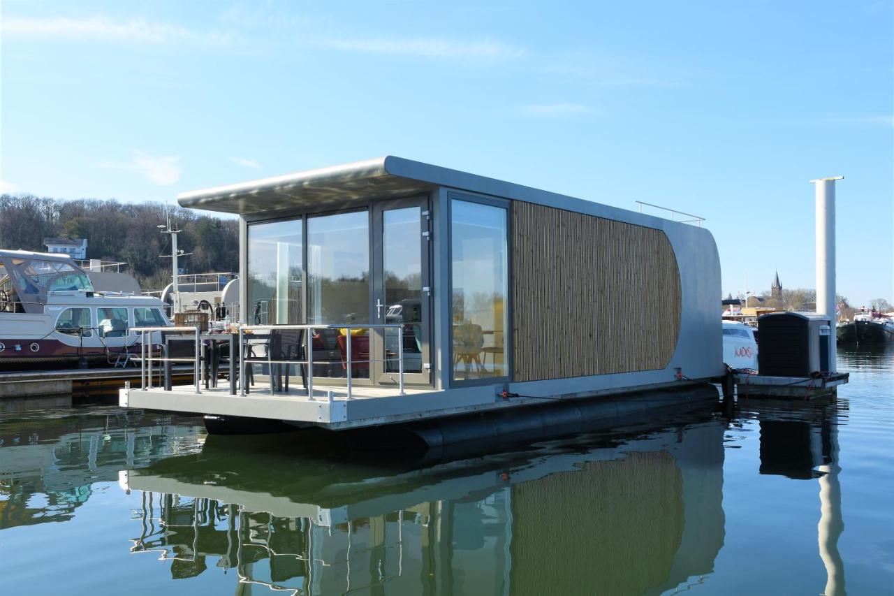 Floating vacationhome Sylt - B&B