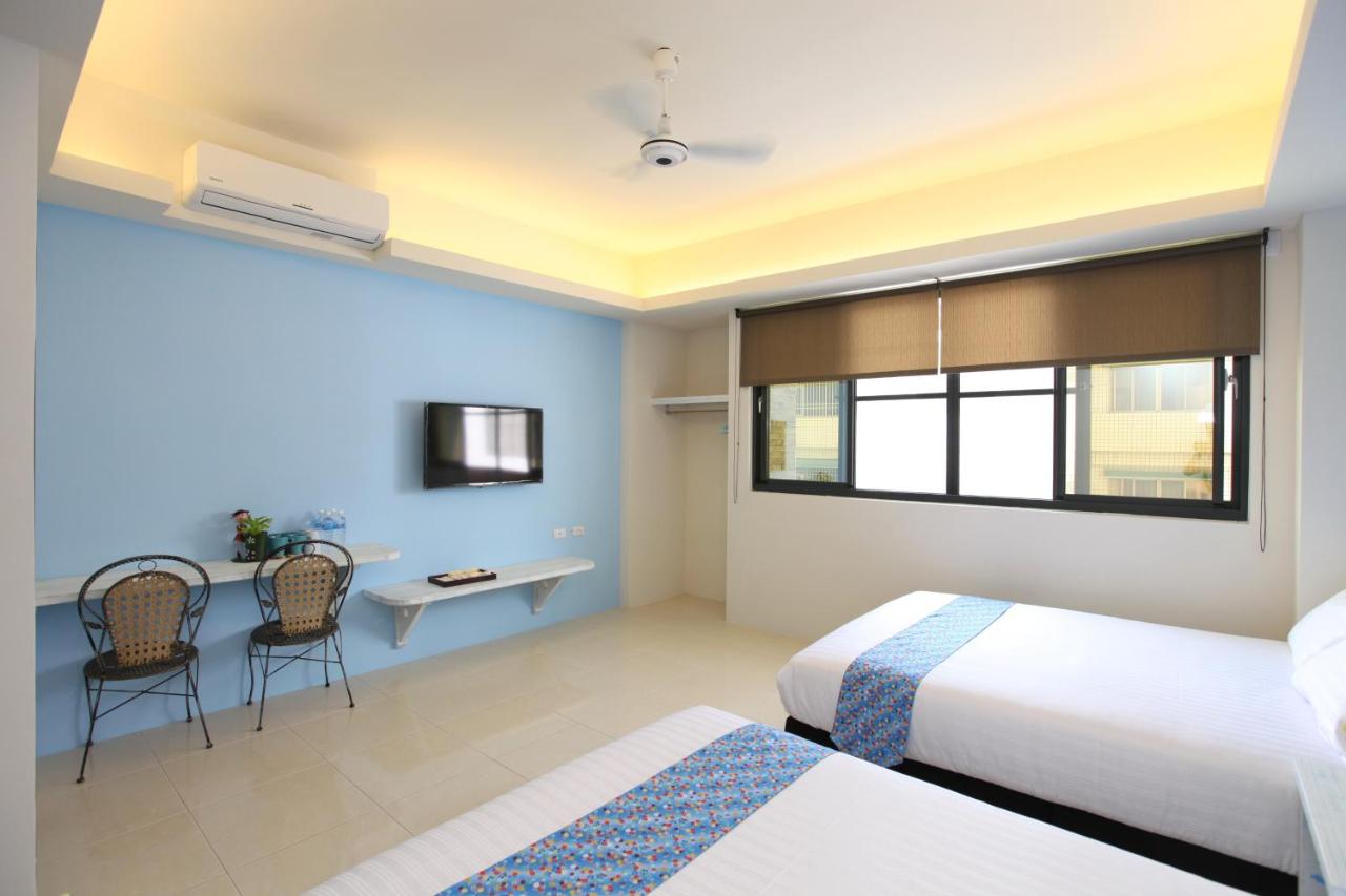 Vierpersoonskamer met Badkamer