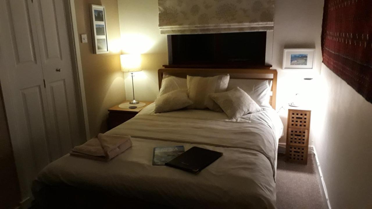 Deluxe Double Room with Shower