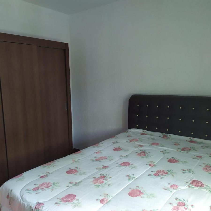 B&B Barueri - Quarto duplo aconchegante com banheiro privativo, ambiente inteiro - Bed and Breakfast Barueri