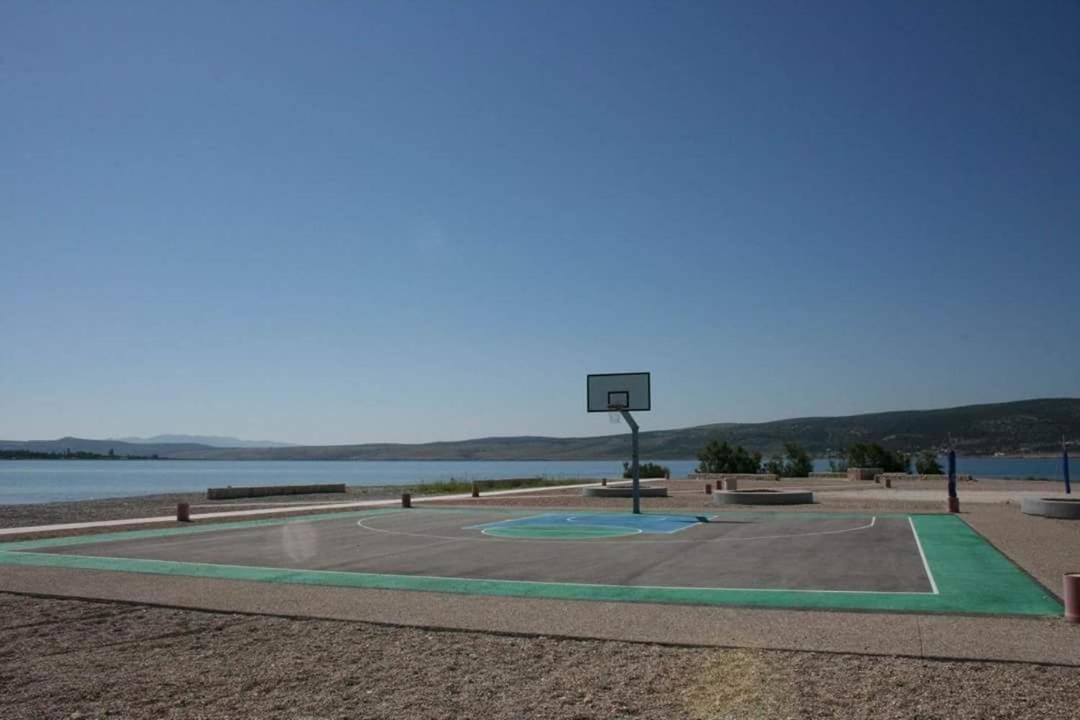 Apartmani QUATTRO - B&B