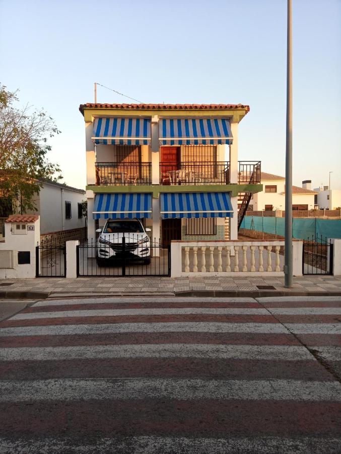 Apartamentos playa de bellreguard,gandia,oliva,denia,benidorm - B&B