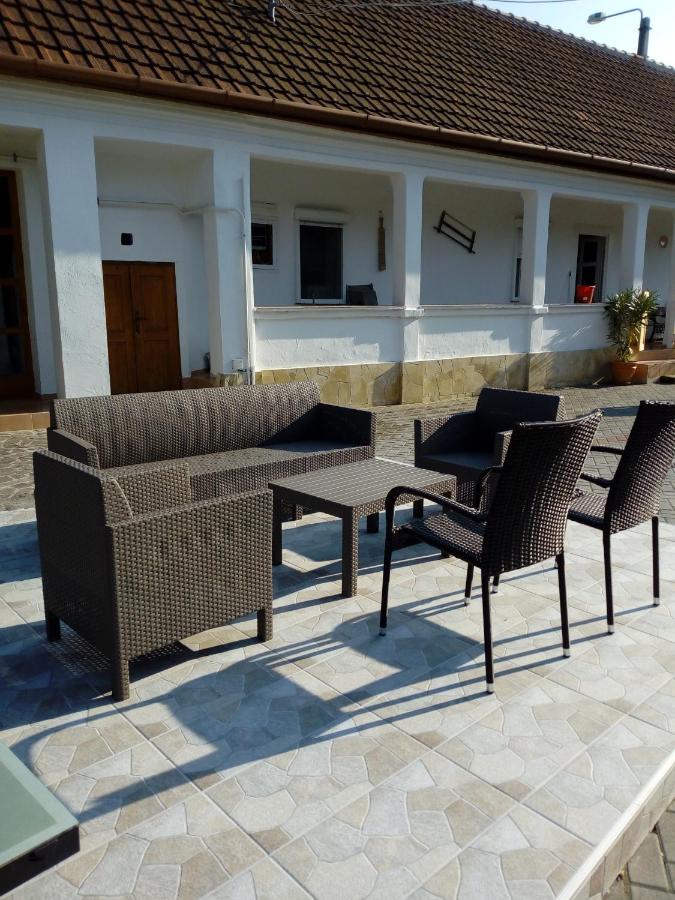 Nosztalgia Vendégház - B&B Bogács