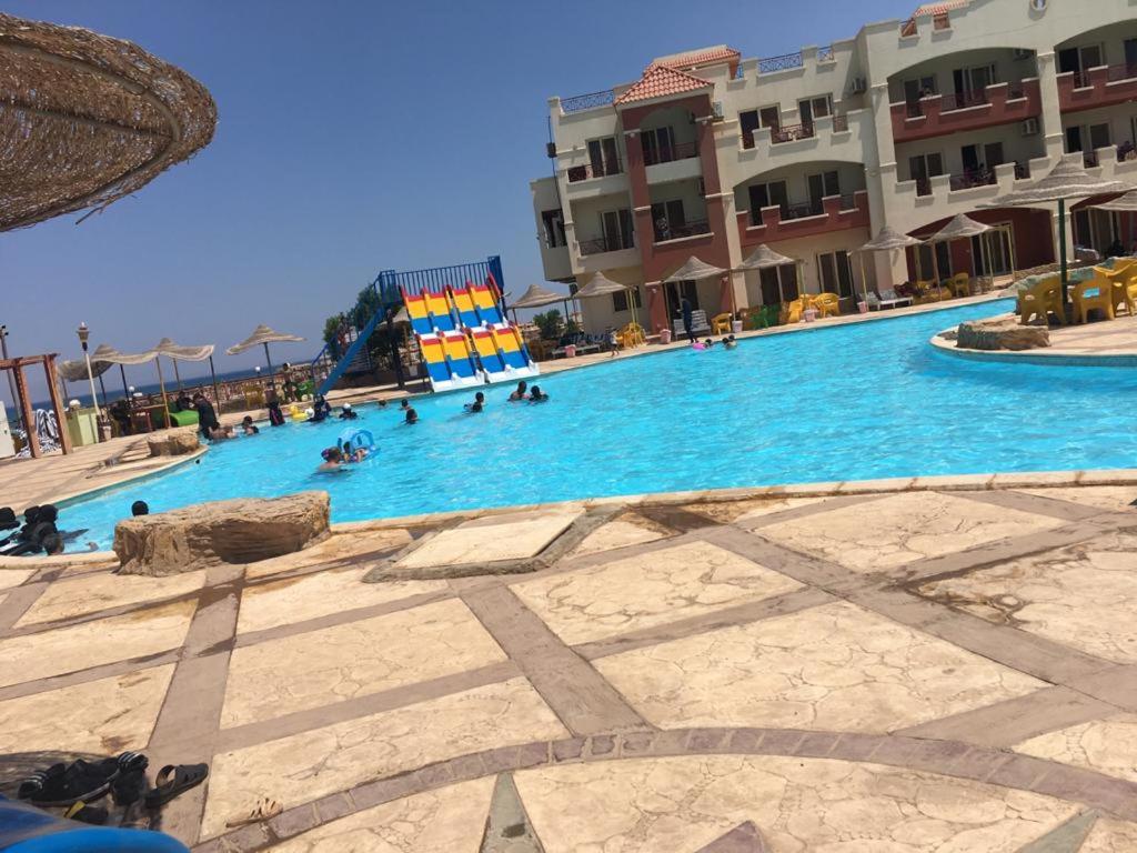 La Sirena Villa for Families only - Chambres d’hôtes Al ‘Ayn as Sukhnah