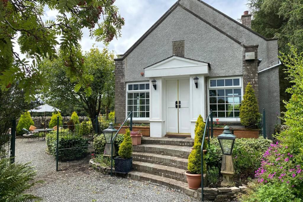 The Schoolhouse Cottages peaceful and quiet retreat with log burner - Chambres d’hôtes