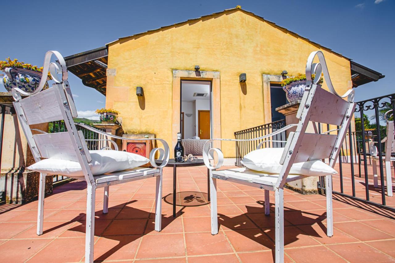 Double Room with Terrace