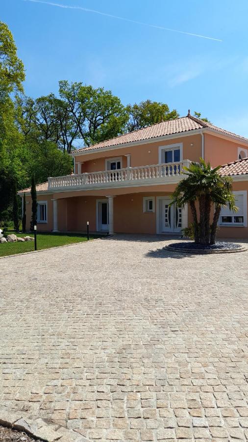 VILLA DES CHENES-Adult only - Bed and Breakfast