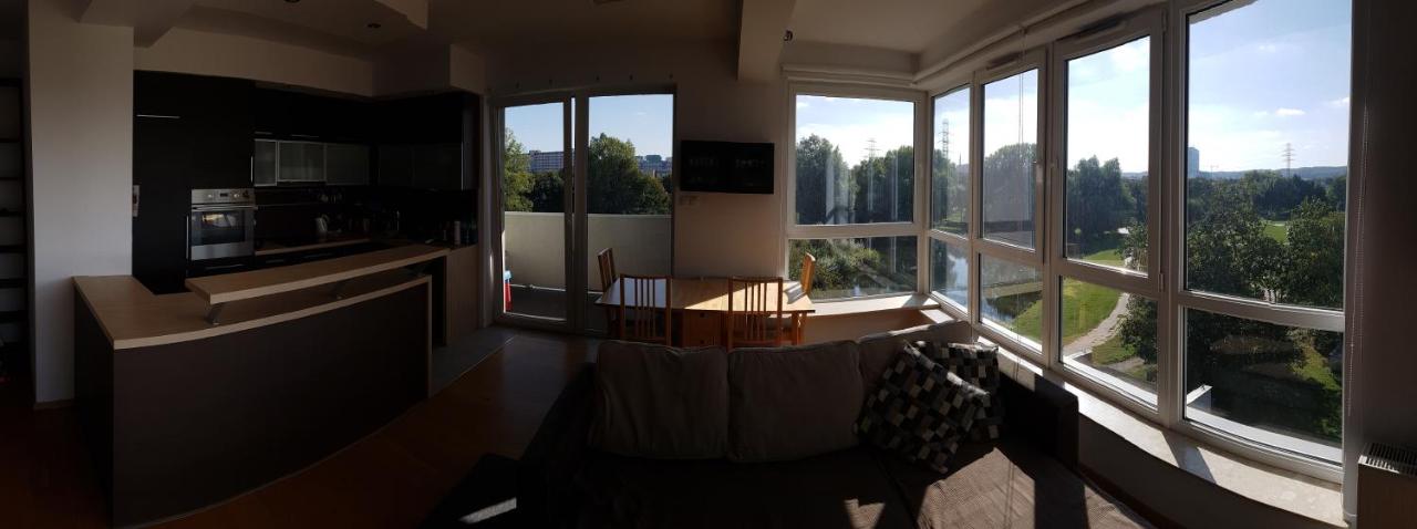 ParkView Apartment - Bed and Breakfast Gdansk