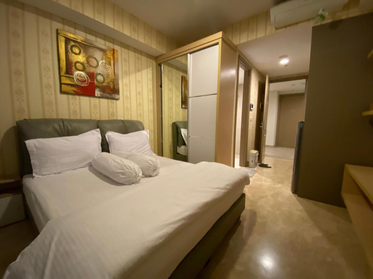 B&B Jakarta - Studio Apartment - Gold Coast PIK, Jakarta Utara - Bed and Breakfast Jakarta