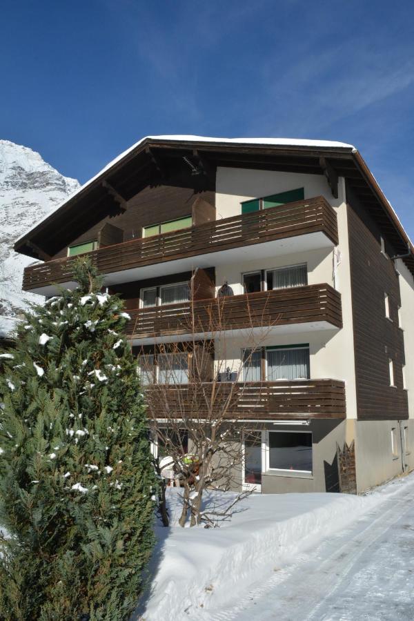 Haus Valaisia - Randa bei Zermatt - B&B