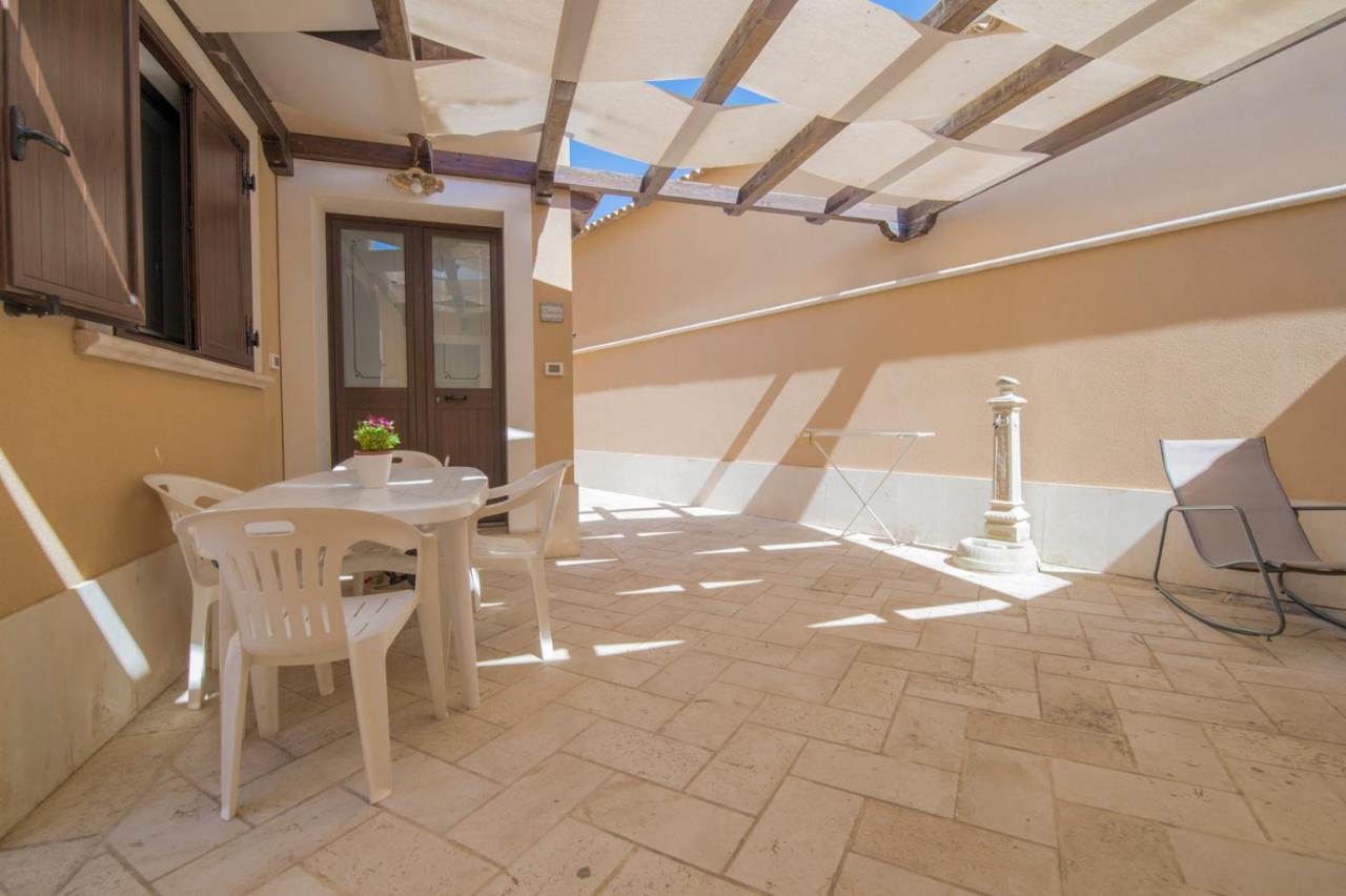 Appartamento con 2 Camere da Letto e Balcone