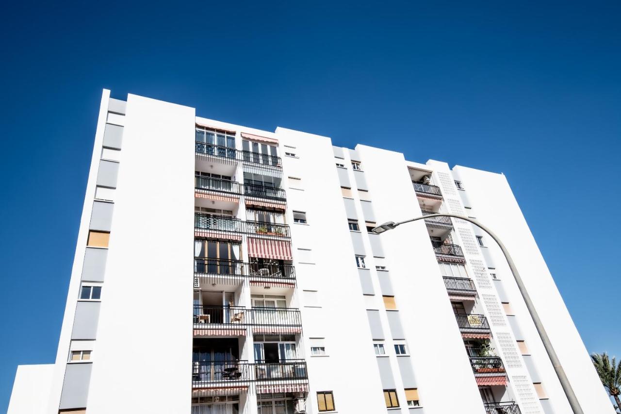 LOLA PLAYA Puerto Marina - Ferienwohnung Benalmádena