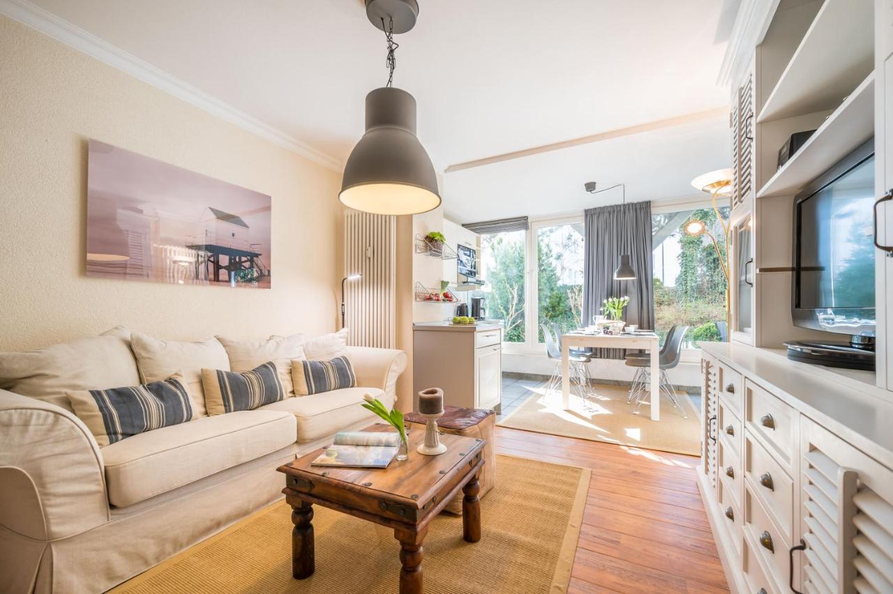 Villa Stranddistel Whg.1 - B&B Ostseebad Binz