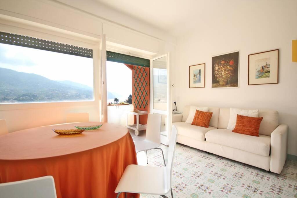 B&B Rapallo - [PORTOFINO] appartamento vista mare con piscina - Bed and Breakfast Rapallo