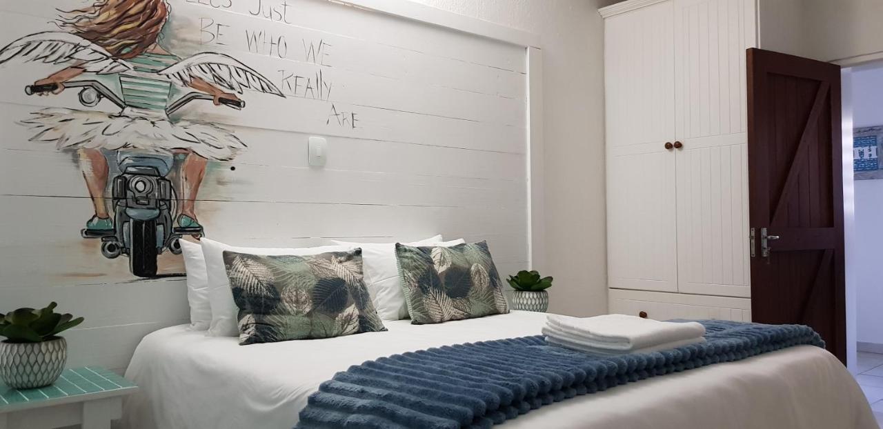 Chambre Lit Queen-Size Standard - Vue sur Jardin