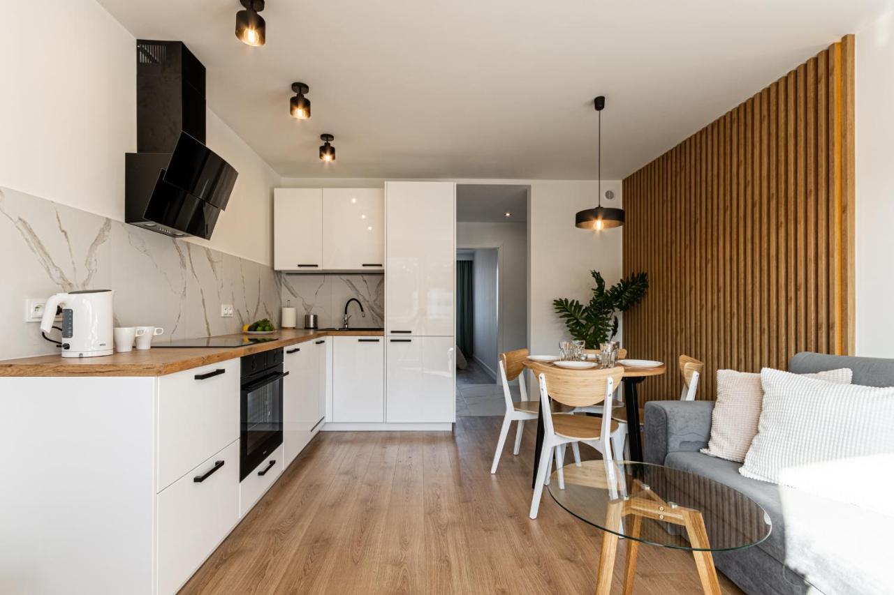 Sea You Apartments - Morskie Opowiesci - Chambres d'hôtes Gdynia