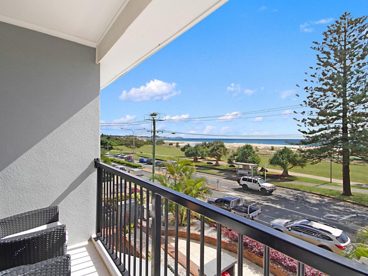 B&B Gold Coast - Kirra Vista Apartments Unit 18 - Bed and Breakfast Gold Coast