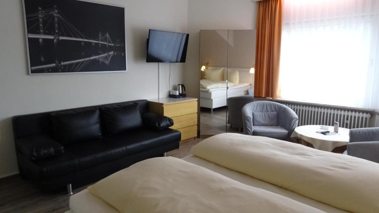 Triple Room with Mountain View