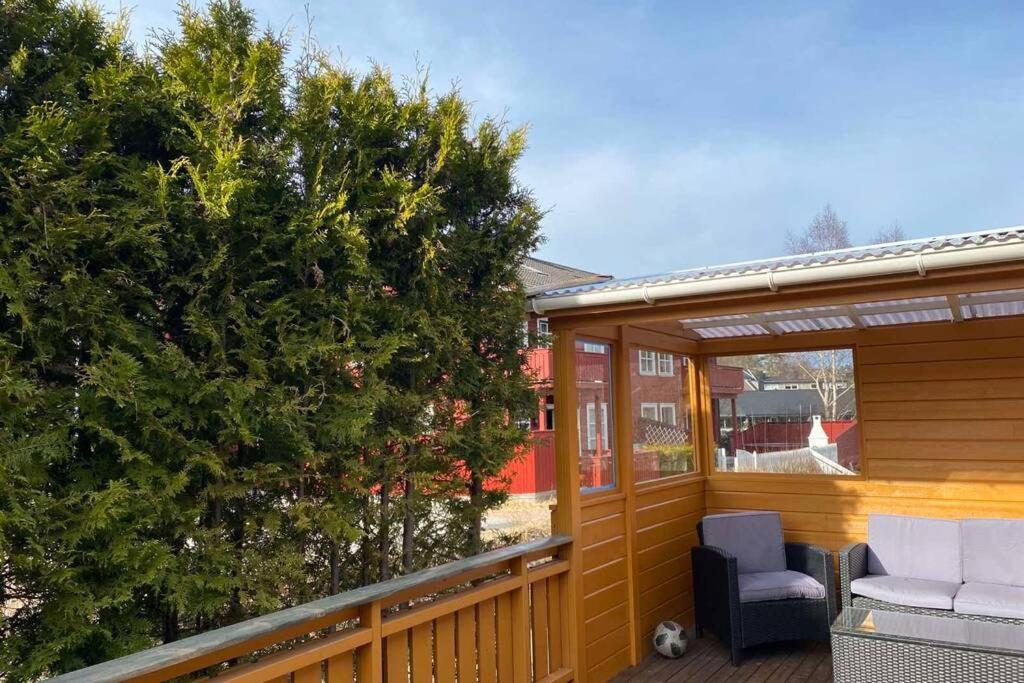 Marikollen, spacious appartment with sunny veranda - Ferienwohnung