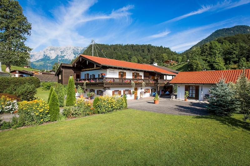 B&B Ramsau - Gästehaus Hösmader Ferienwohnung - Bed and Breakfast Ramsau