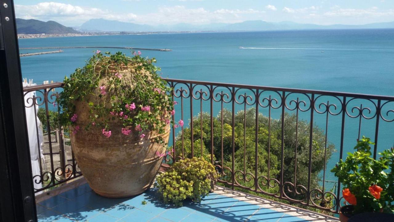 Camera Familiare con Vista Mare 