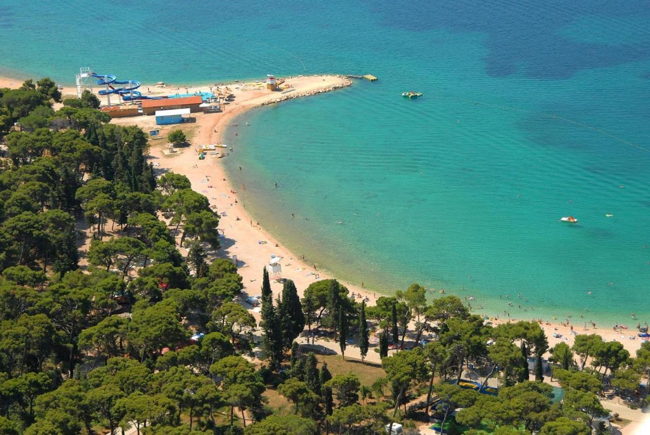 Wonderful Holiday House Bruno with heated pool - Bed and Breakfast