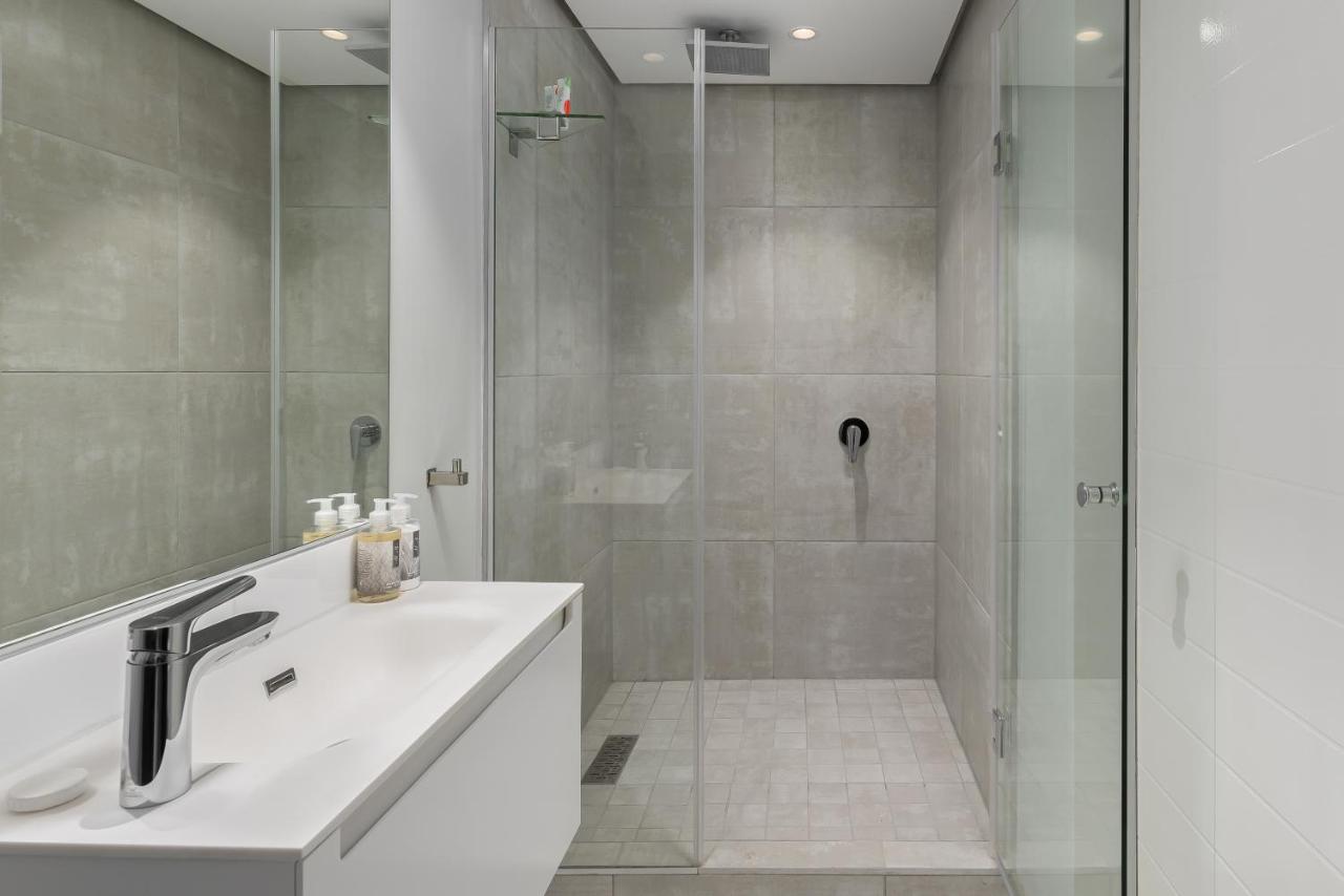 16 on Bree Luxury Apartments - Bed and Breakfast Kaapstad