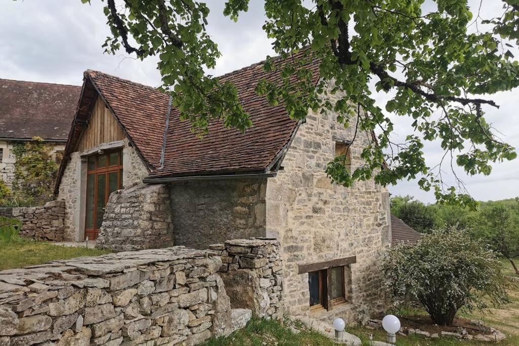 THE BARN, MAISON, PISCINE PRIVATIVE, CALME, WIFI - B&B Carayac