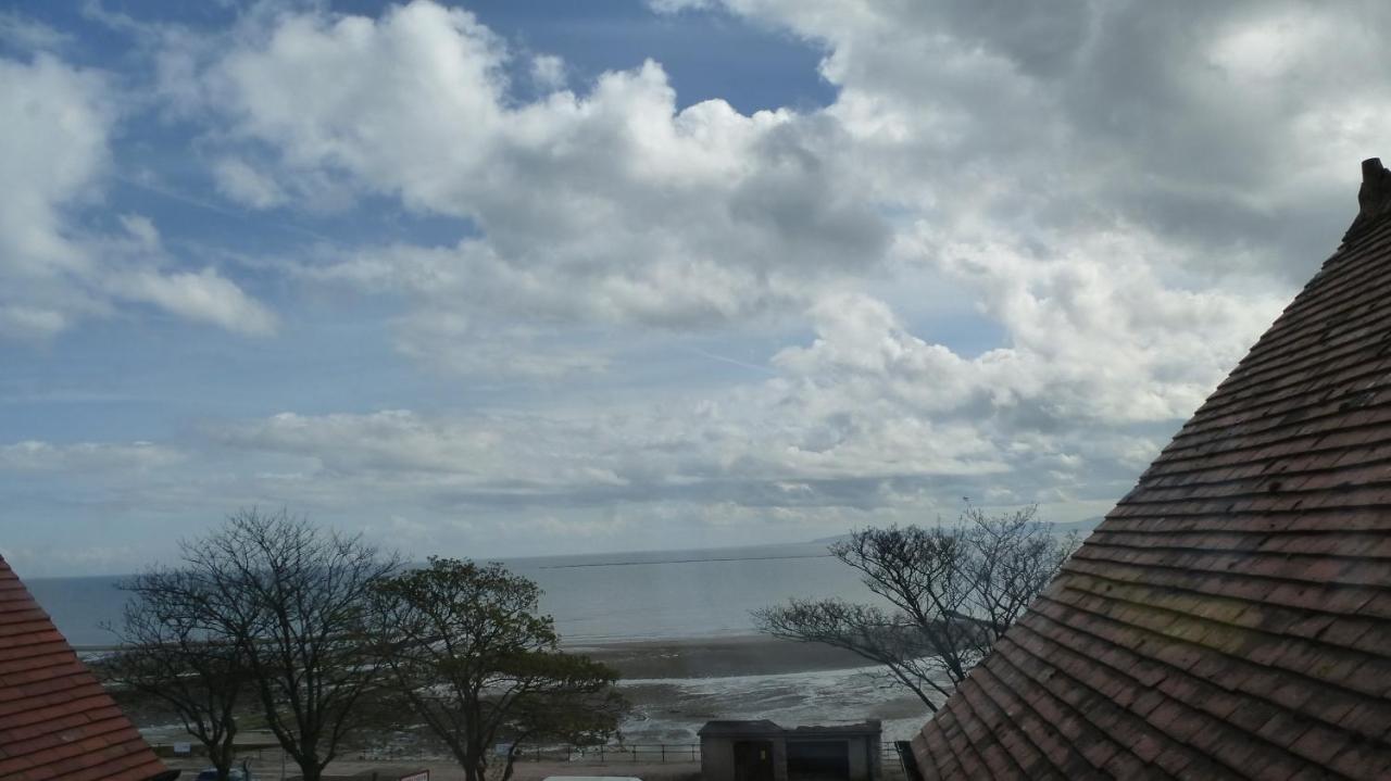 Camera Familiare con Vista Mare Laterale