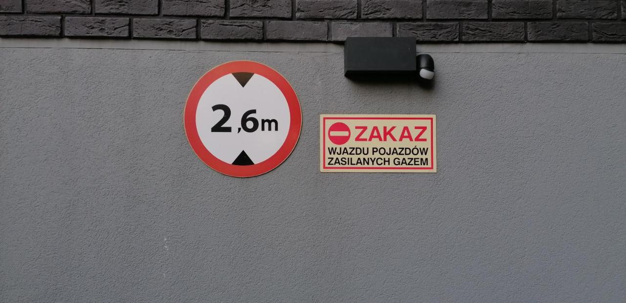 Al-dom Apartamenty Mariela z garażem , 600 m do morza - B&B Kołobrzeg