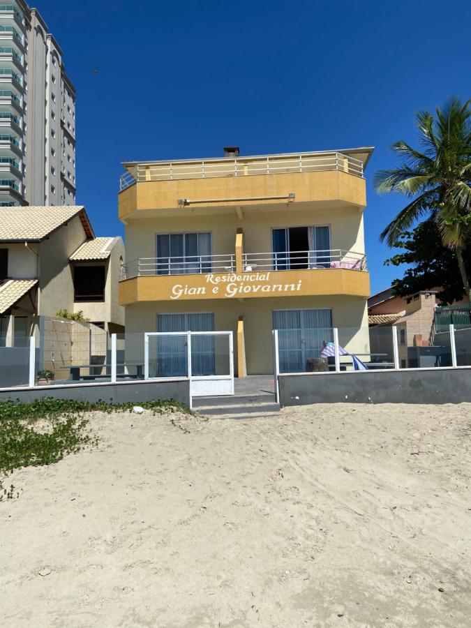 Apto lateral mar - B&B