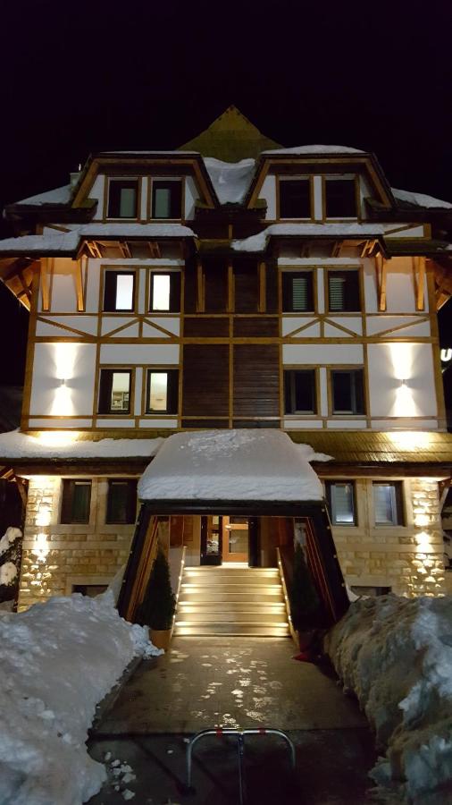 Apartman A7 u vili Pahulja - Ferienwohnung