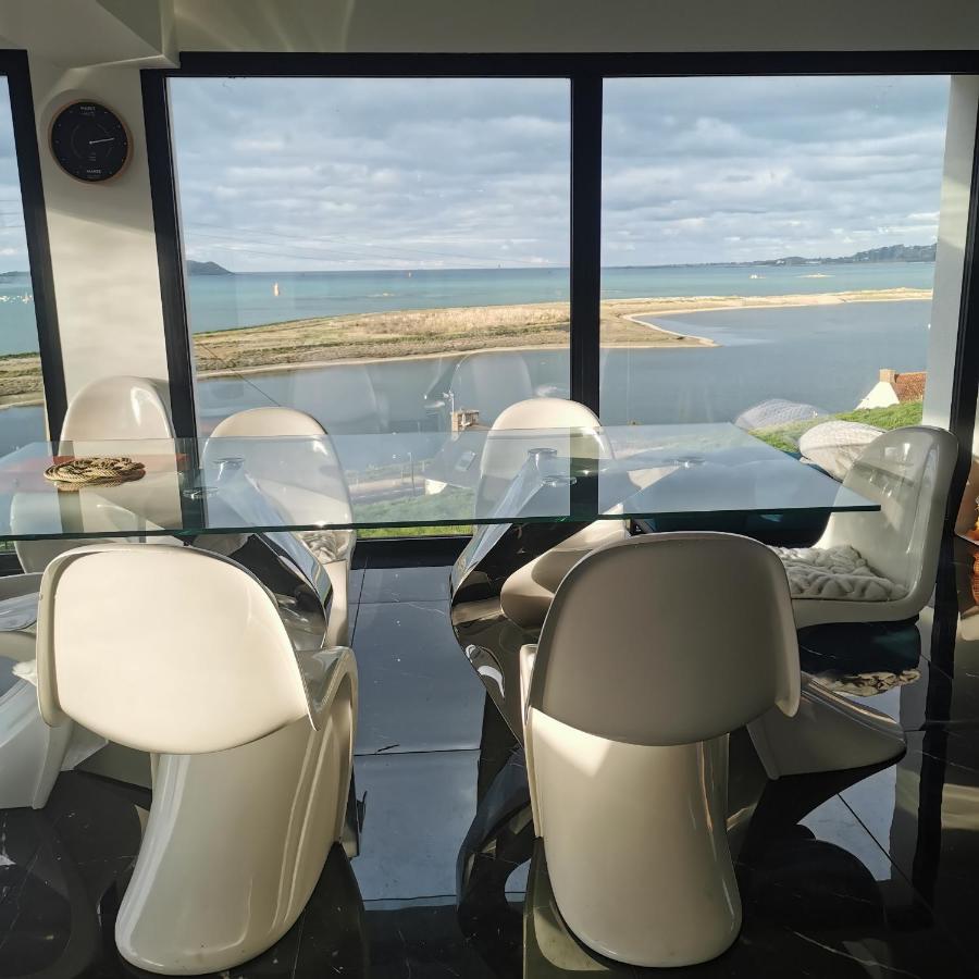 Villa l'hermine Vue mer exceptionnelle, prestation luxe contemporaine avec cinema et spa, borne voit électrique - B&B Perros-Guirec