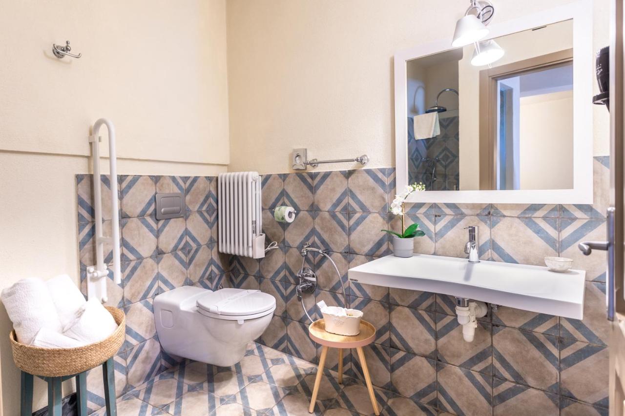 Deluxe Doppel-/Zweibettzimmer mit Balkon