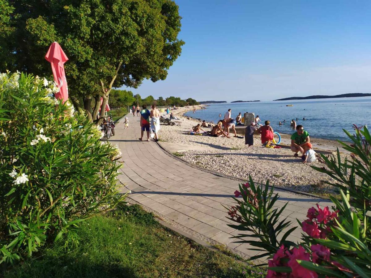 Apartments Kočović - B&B Peroj