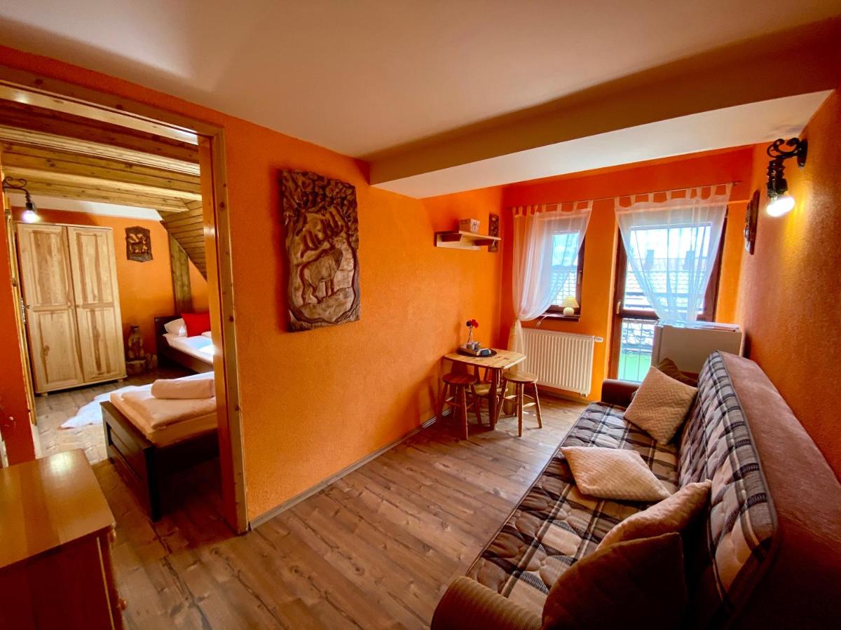 Standard Twin Room with Garden View