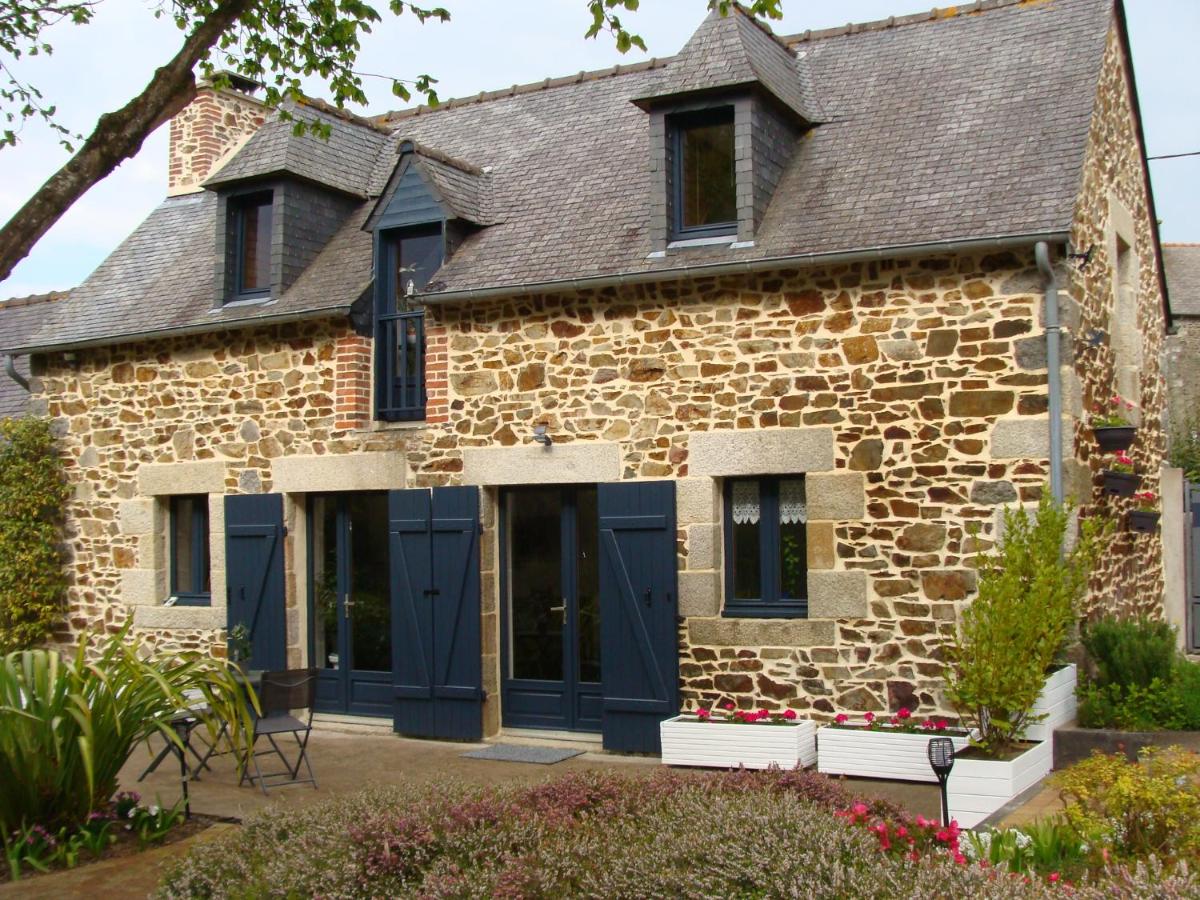 LES VOLETS BLEUS Binic - B&B