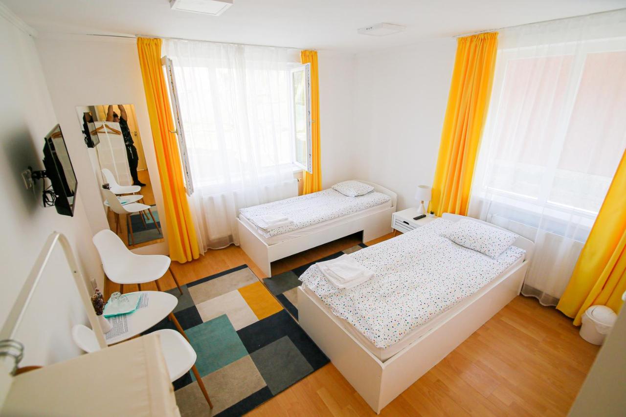 Double or Twin Room with Garden View