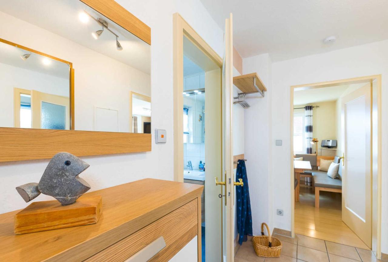 Apartment mit Balkon