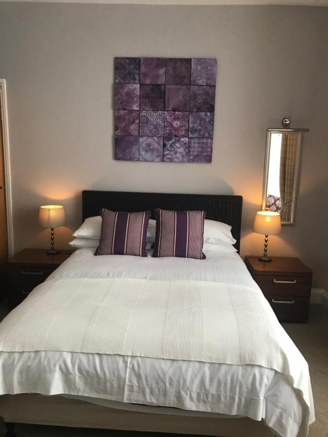 Chambre Double Deluxe - Vue Latérale sur Mer