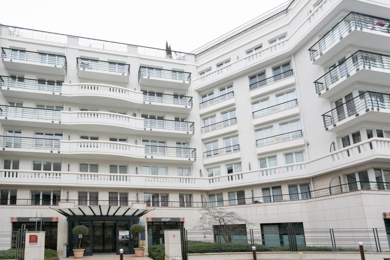 Paris Expo Apart Hotel - Porte de Versailles - 2R & Parking - B&B