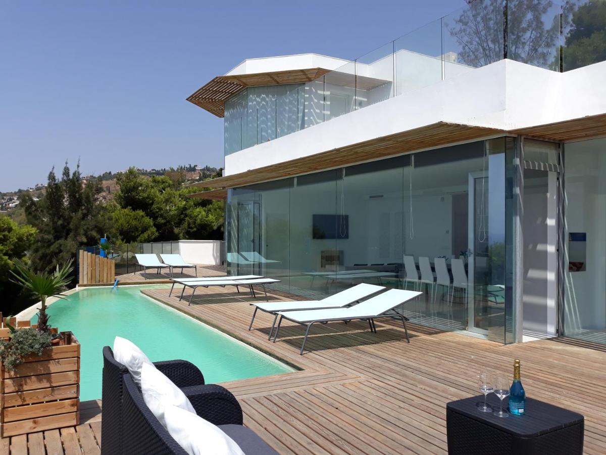 Villa Luxury Paradise - B&B