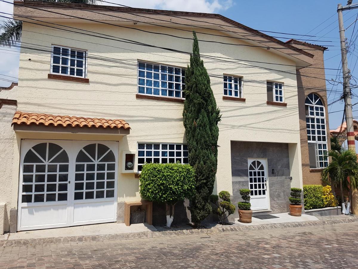Casa los Peregrina - Bed and Breakfast