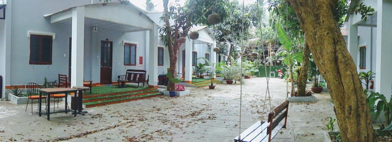 Eden House & Coffee Con Dao - B&B Cồn Dơi