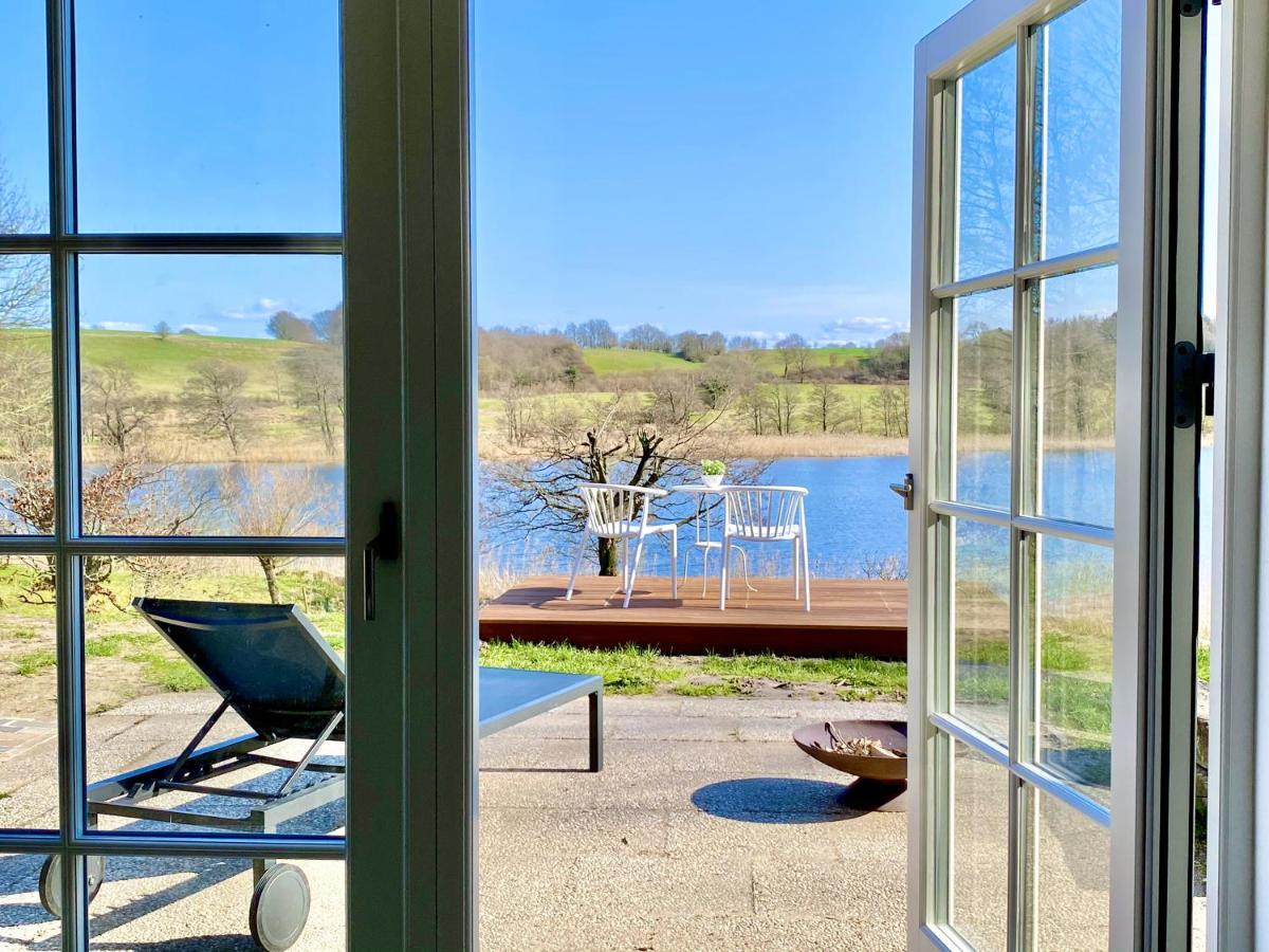 See 11 - B&B Harrislee