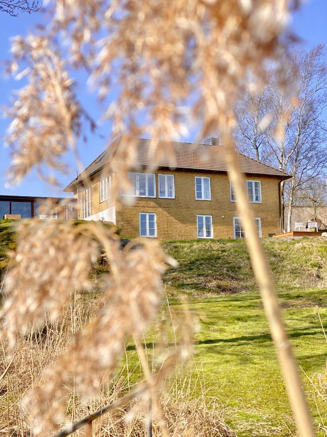 See 11 - B&B