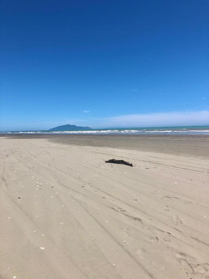 Sand Dunes Retreat - Bed and Breakfast